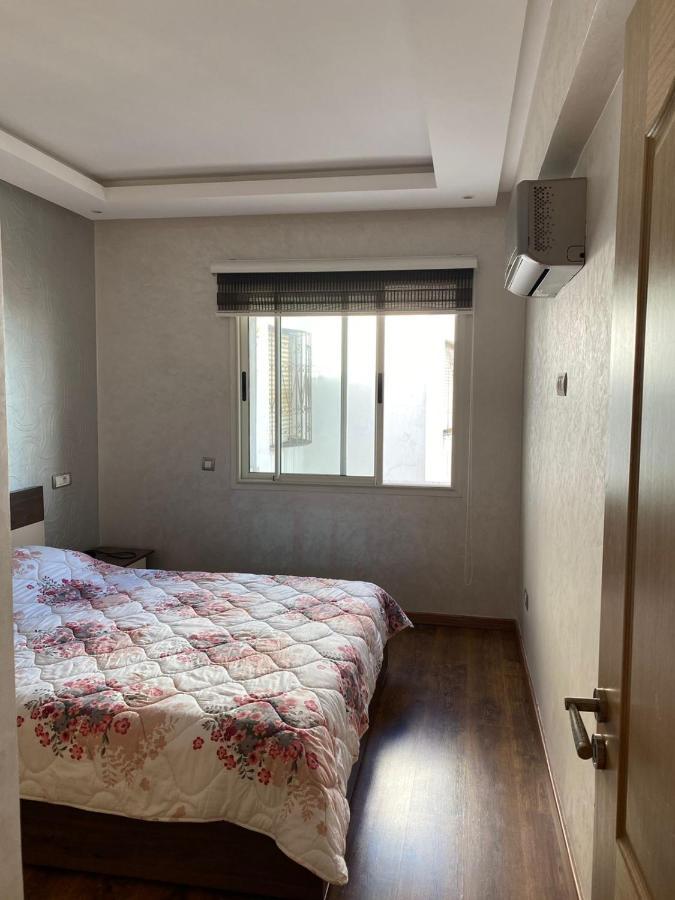 Magnifique Appart F3, Renove, Tres Bien Desservie Casablanca Exterior photo